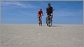 mit dem fahrrad duch die wüste.JPG