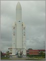 die 45 hohe Ariane-Rakete.JPG